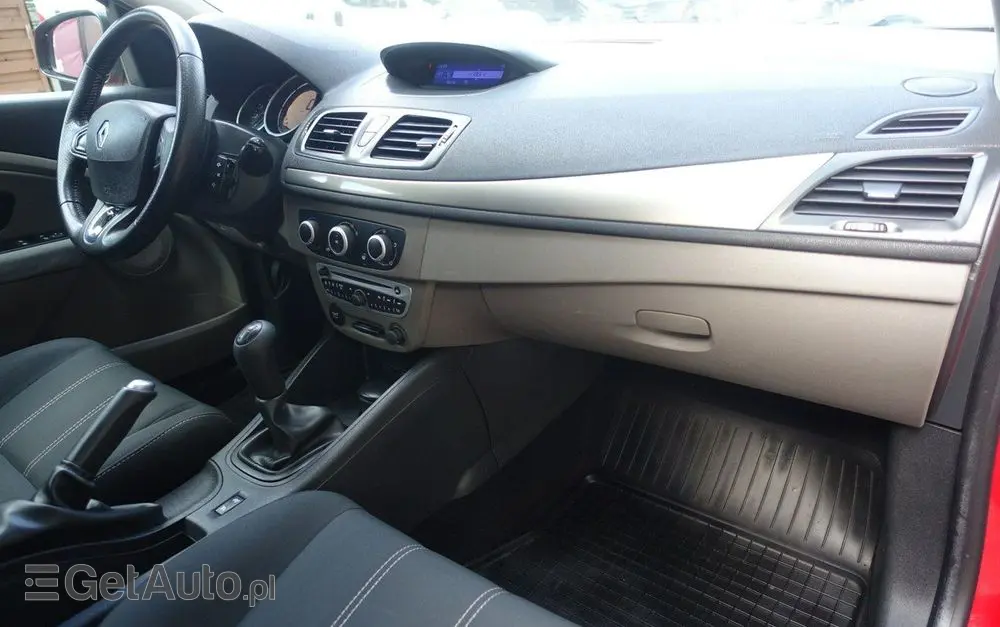 RENAULT Megane 