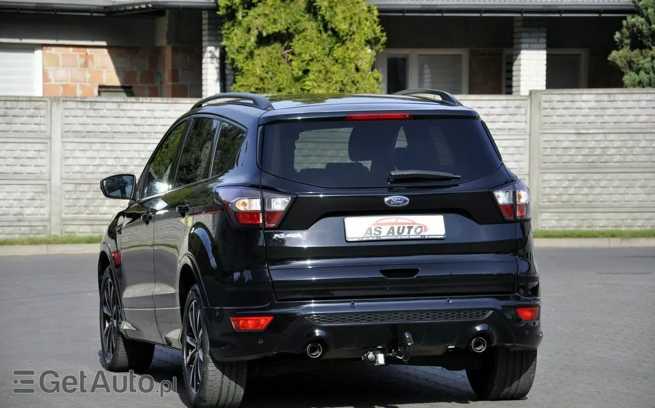 FORD Kuga 1.5 EcoBlue FWD ST-Line