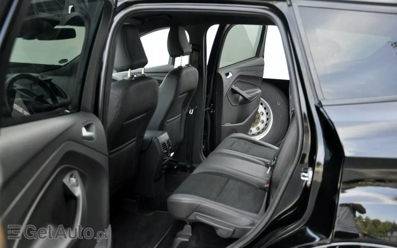 FORD Kuga 1.5 EcoBlue FWD ST-Line