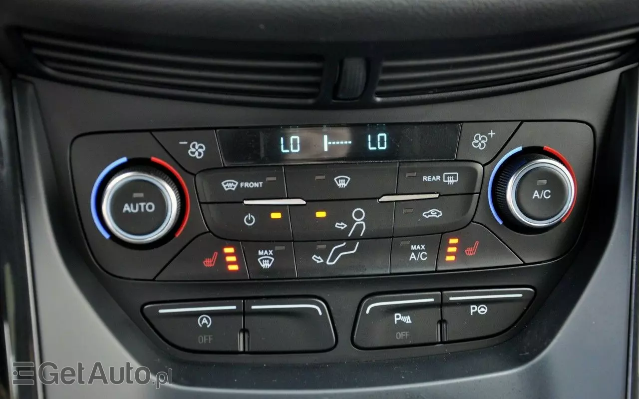 FORD Kuga 1.5 EcoBlue FWD ST-Line