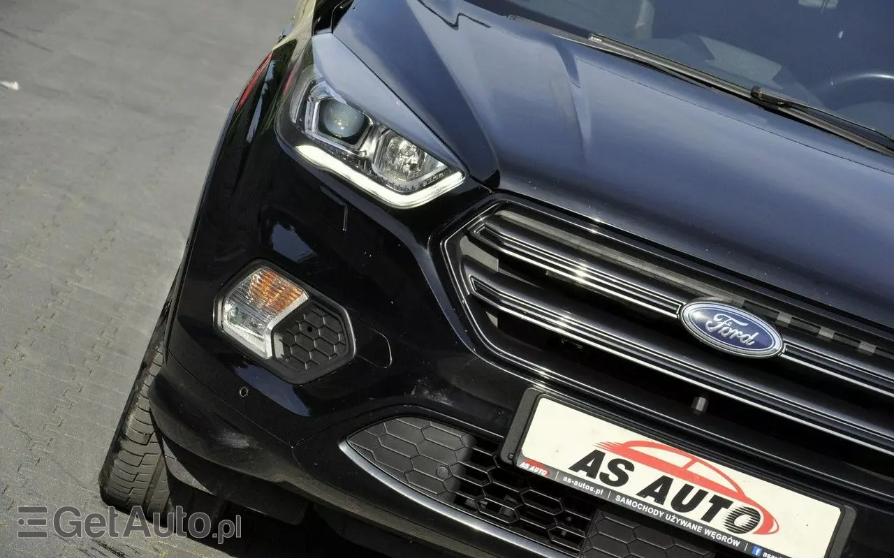 FORD Kuga 1.5 EcoBlue FWD ST-Line