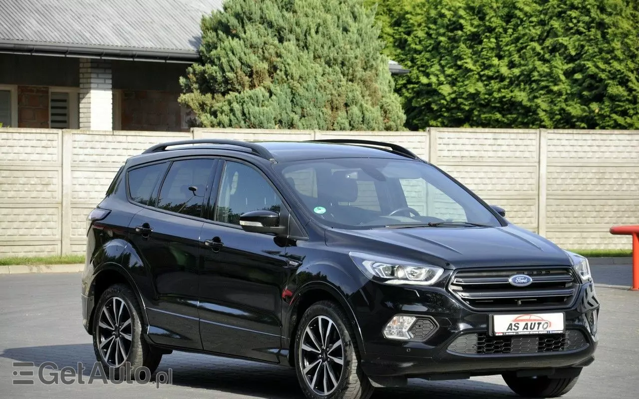 FORD Kuga 1.5 EcoBlue FWD ST-Line