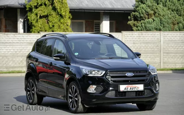 FORD Kuga 1.5 EcoBlue FWD ST-Line