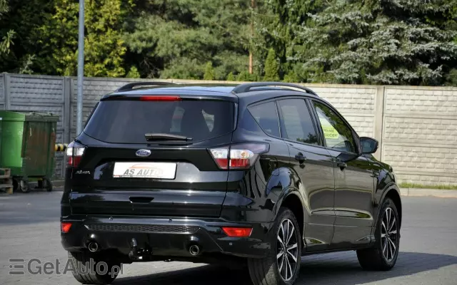 FORD Kuga 1.5 EcoBlue FWD ST-Line