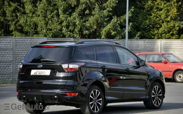 FORD Kuga 1.5 EcoBlue FWD ST-Line