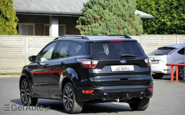 FORD Kuga 1.5 EcoBlue FWD ST-Line