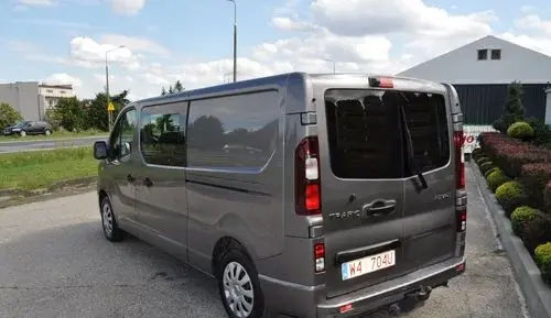 RENAULT Trafic 