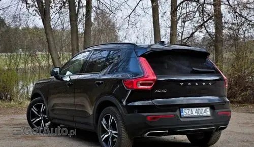 VOLVO Xc 40 