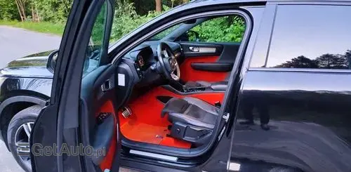 VOLVO Xc 40 