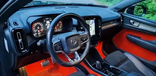 VOLVO Xc 40 