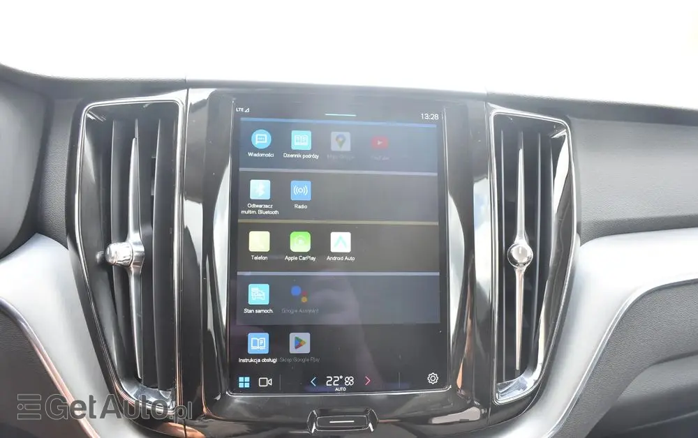 VOLVO XC 60 B4 B Momentum Pro