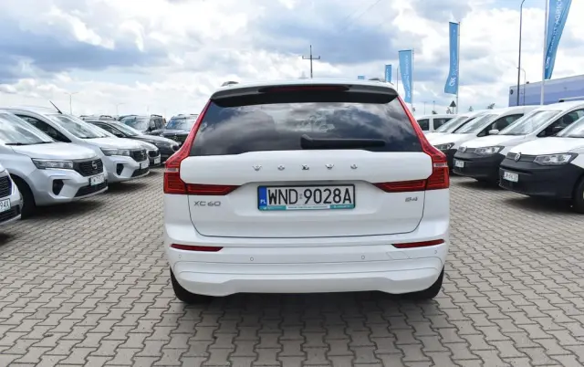 VOLVO XC 60 B4 B Momentum Pro
