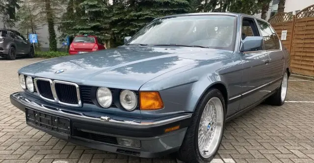 BMW Seria 7 750iL