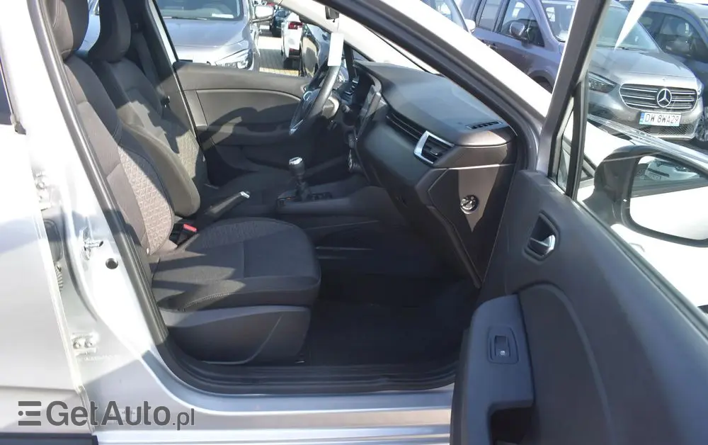 RENAULT Clio 1.0 TCe Equilibre