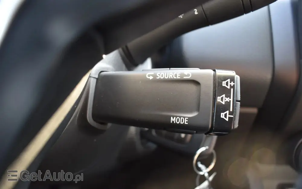 RENAULT Clio 1.0 TCe Equilibre