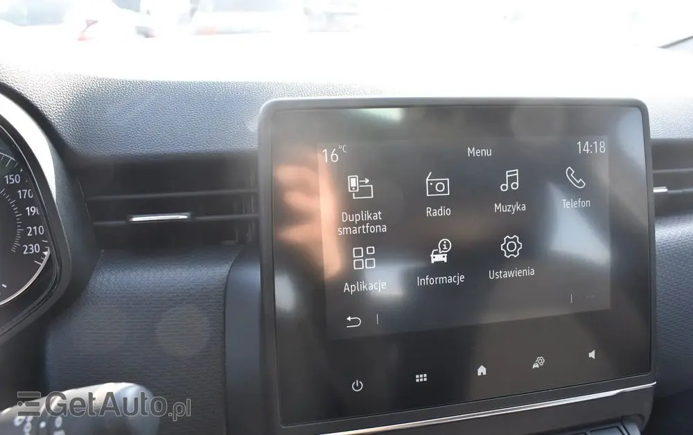 RENAULT Clio 1.0 TCe Equilibre