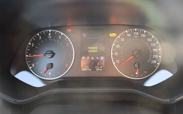 RENAULT Clio 1.0 TCe Equilibre