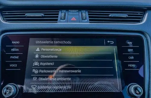 SKODA Octavia 