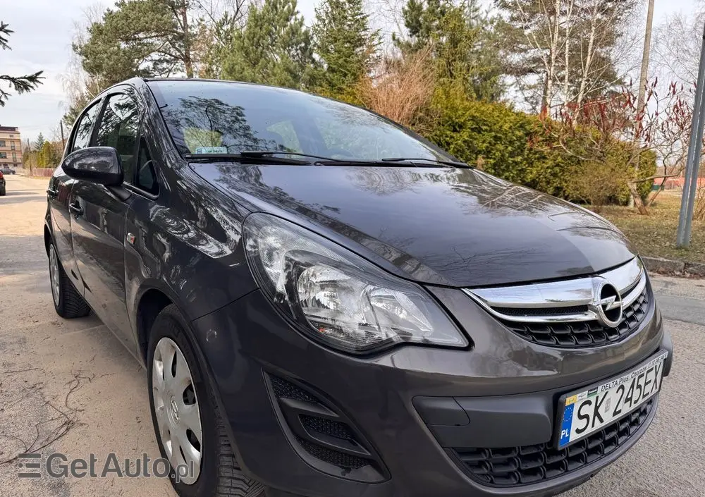 OPEL Corsa 1.4 16V Graphite