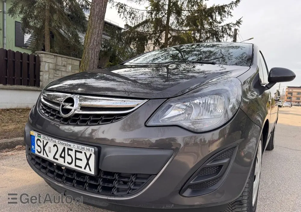 OPEL Corsa 1.4 16V Graphite