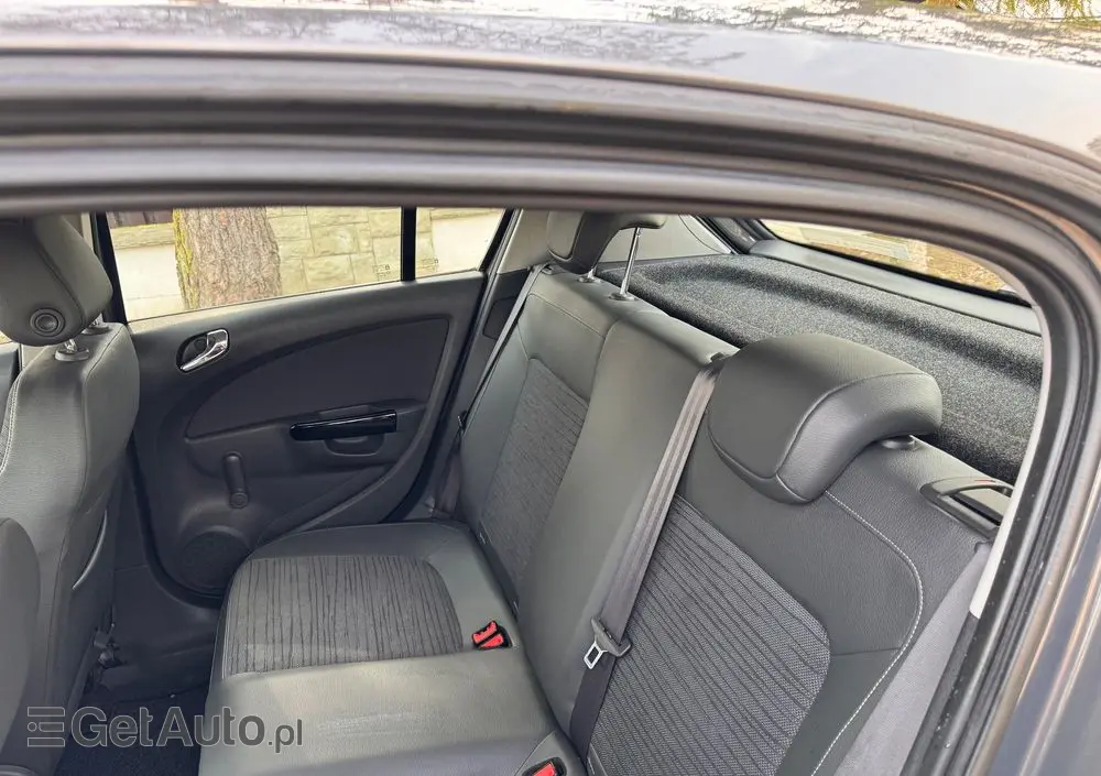 OPEL Corsa 1.4 16V Graphite