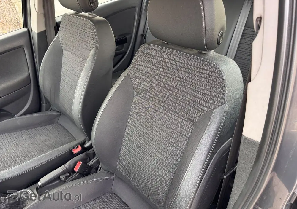 OPEL Corsa 1.4 16V Graphite