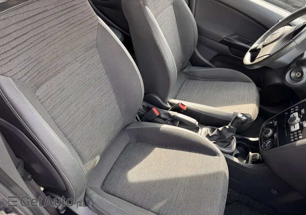 OPEL Corsa 1.4 16V Graphite