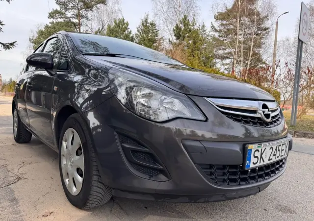 OPEL Corsa 1.4 16V Graphite