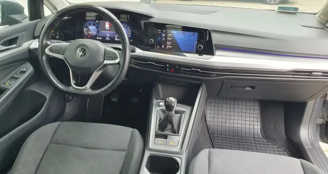 VOLKSWAGEN Golf VIII 2.0 TDI Life