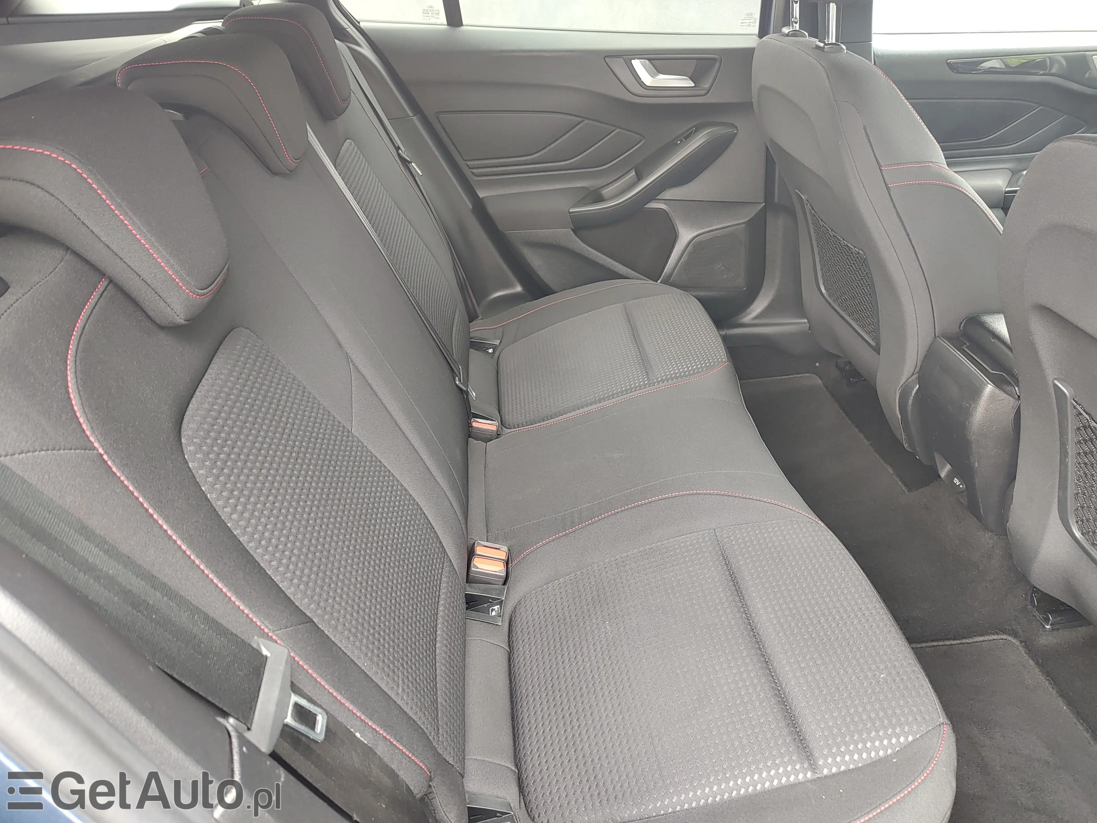 FORD Focus ST-Line Business