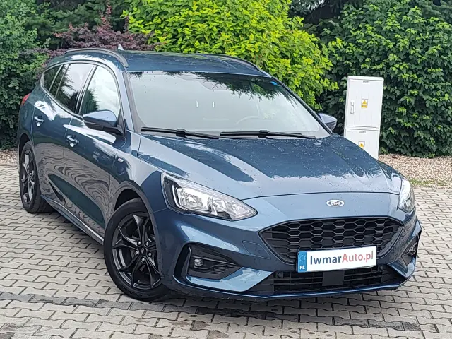FORD Focus ST-Line Business