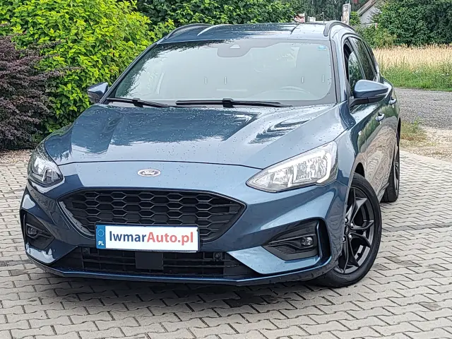 FORD Focus ST-Line Business