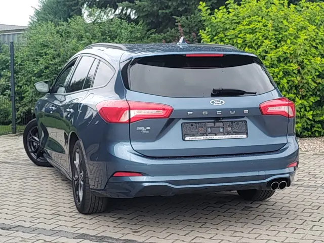FORD Focus ST-Line Business