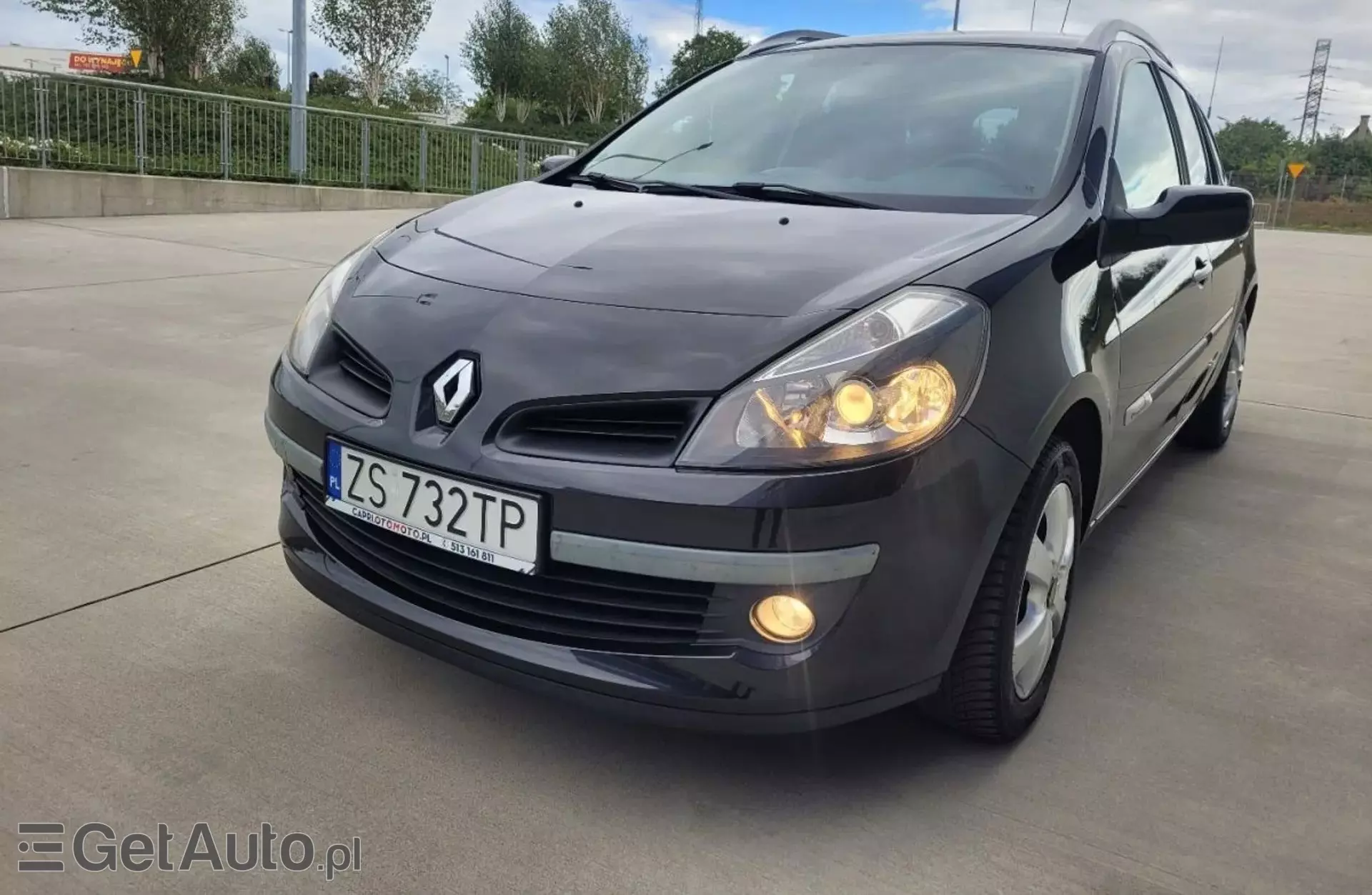 RENAULT Clio 