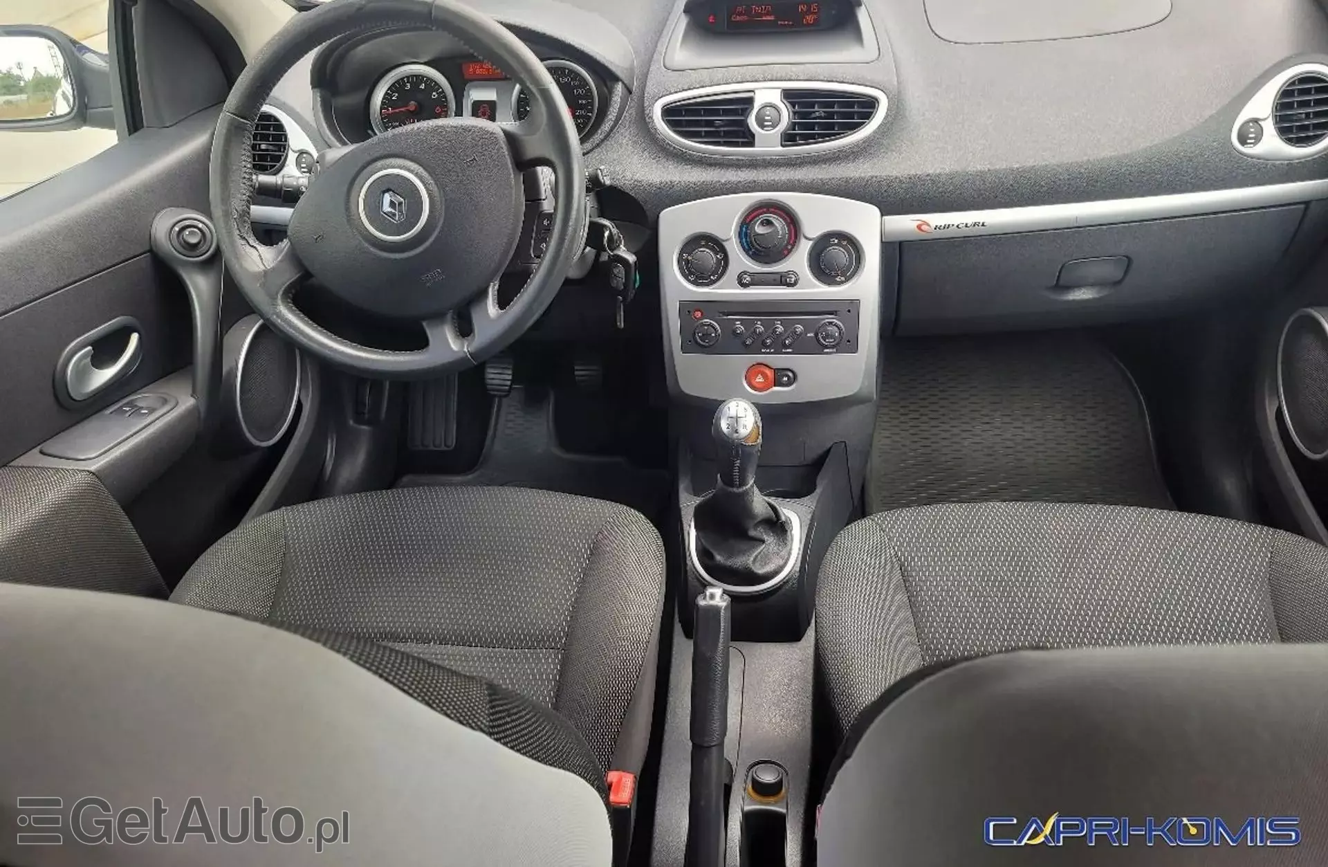 RENAULT Clio 