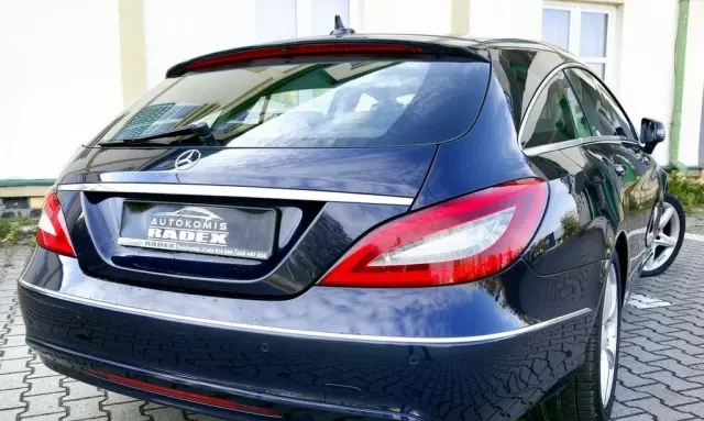 MERCEDES-BENZ Cls 