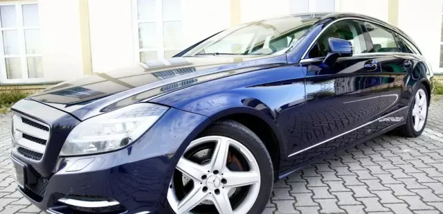 MERCEDES-BENZ Cls 
