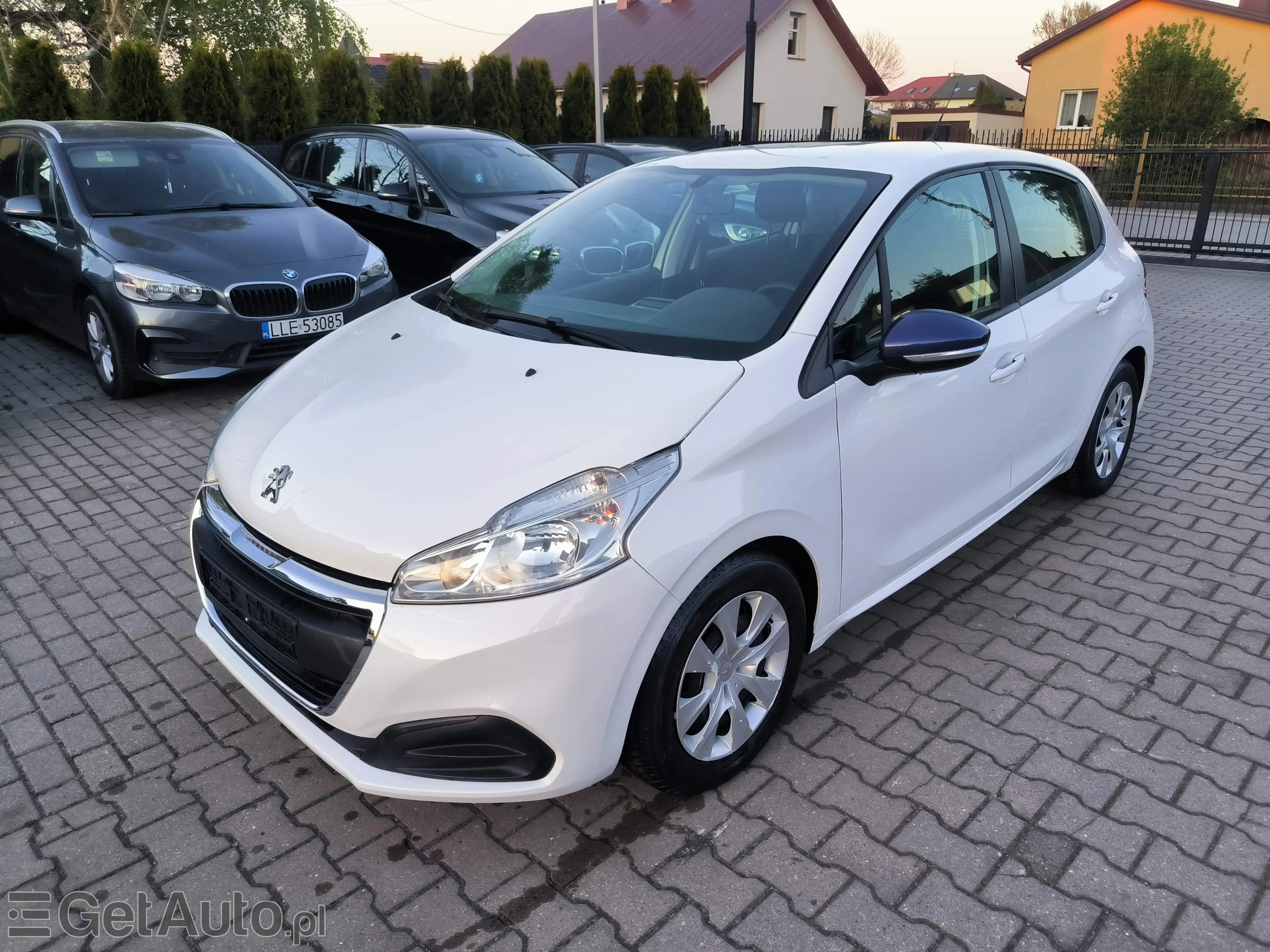 PEUGEOT 208 Like S&S