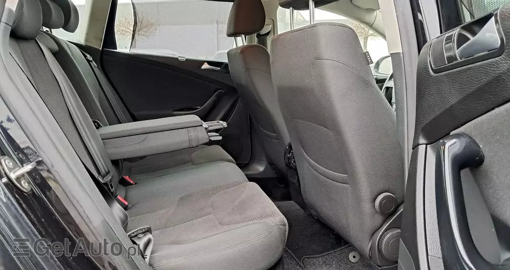 VOLKSWAGEN Passat 1.4 TSI Highline