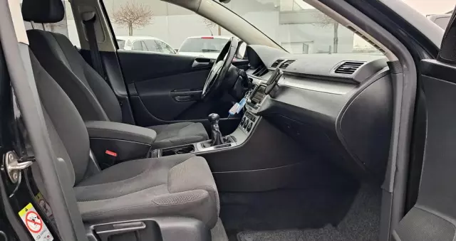 VOLKSWAGEN Passat 1.4 TSI Highline