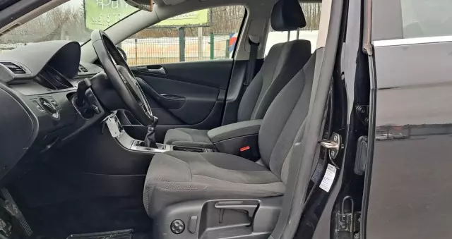 VOLKSWAGEN Passat 1.4 TSI Highline