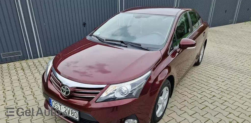 TOYOTA Avensis 