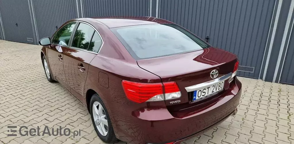 TOYOTA Avensis 