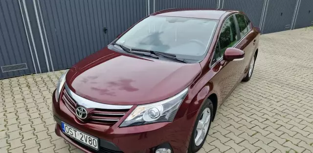 TOYOTA Avensis 