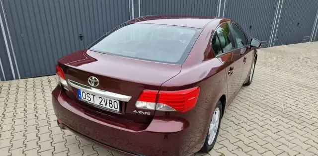 TOYOTA Avensis 
