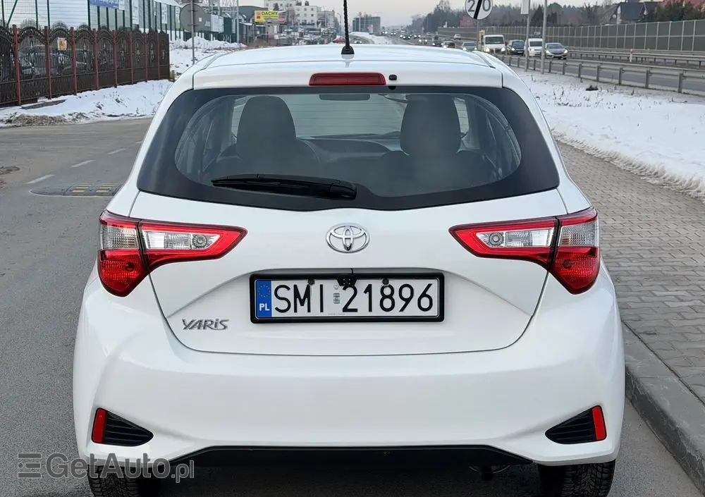 TOYOTA Yaris 1.0 Life