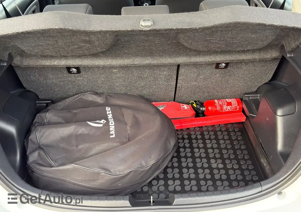 TOYOTA Yaris 1.0 Life