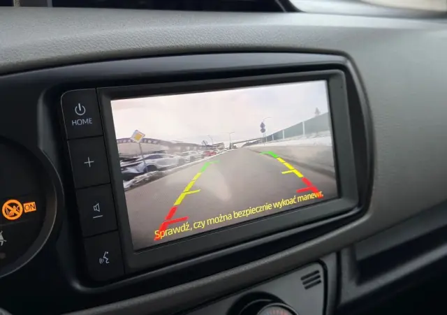 TOYOTA Yaris 1.0 Life