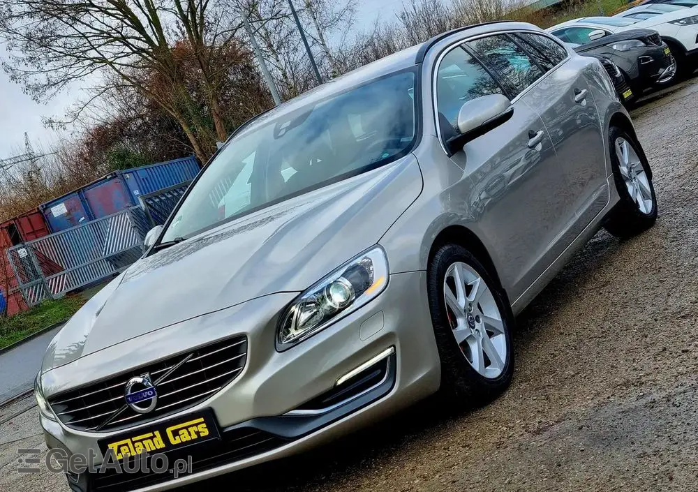 VOLVO V60 D3 Edition