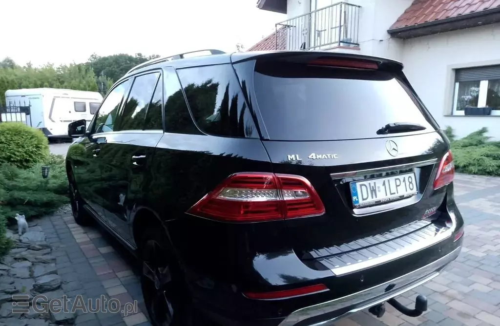 MERCEDES-BENZ ML 